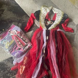 Queen of hearts costume